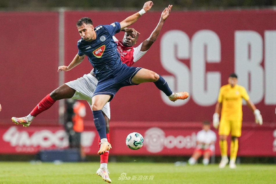 高度紧张 高度紧张