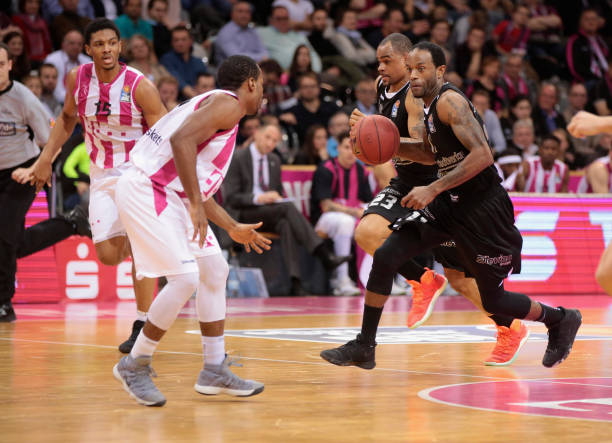 这次的平局 这次的平局