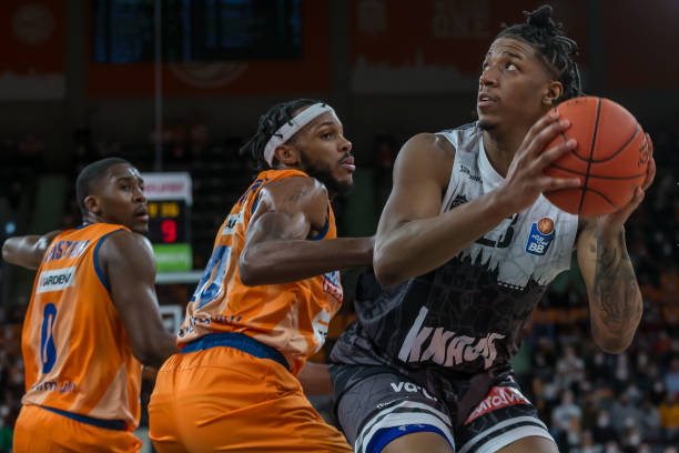 虽然梅州更 虽然梅州更